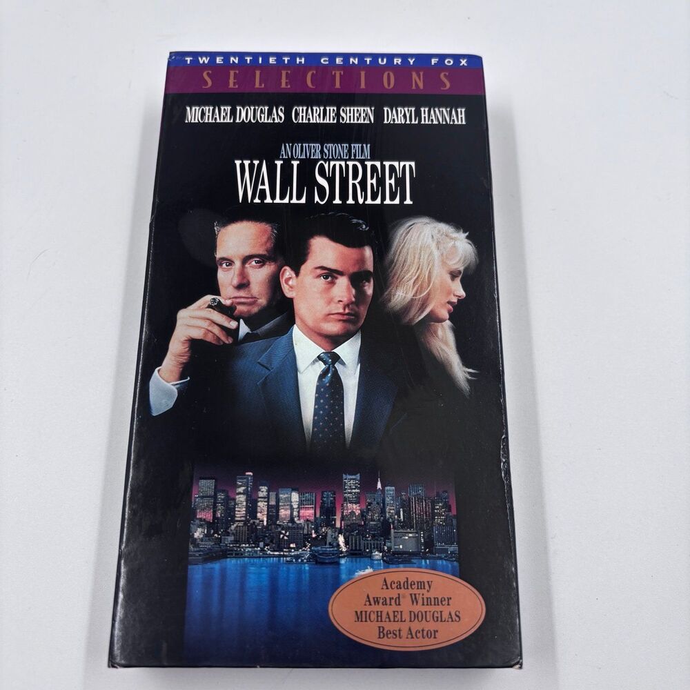 Vintage Wall Street 1987 VHS Movie Michael Douglas Charlie Sheen Oliver Stone